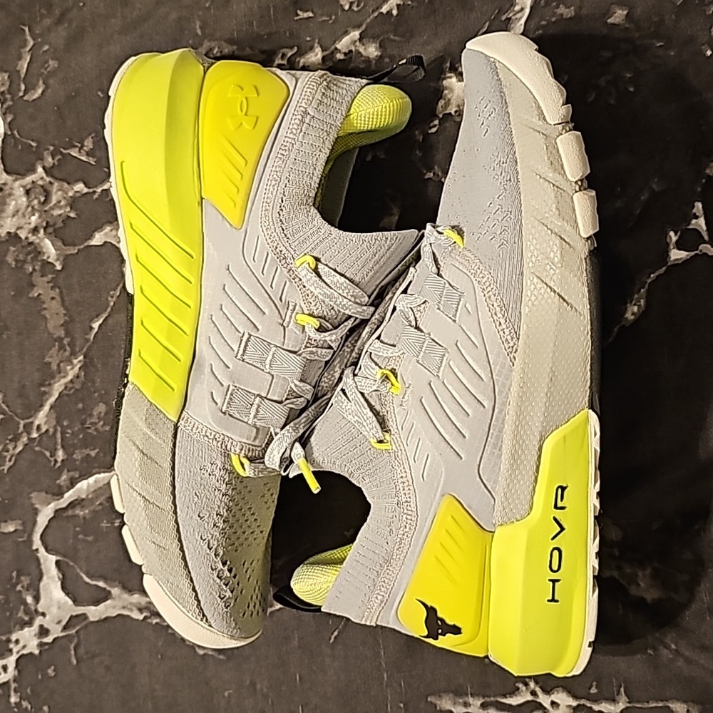 Project Rock HOVR Women's 8.5 NWOT
